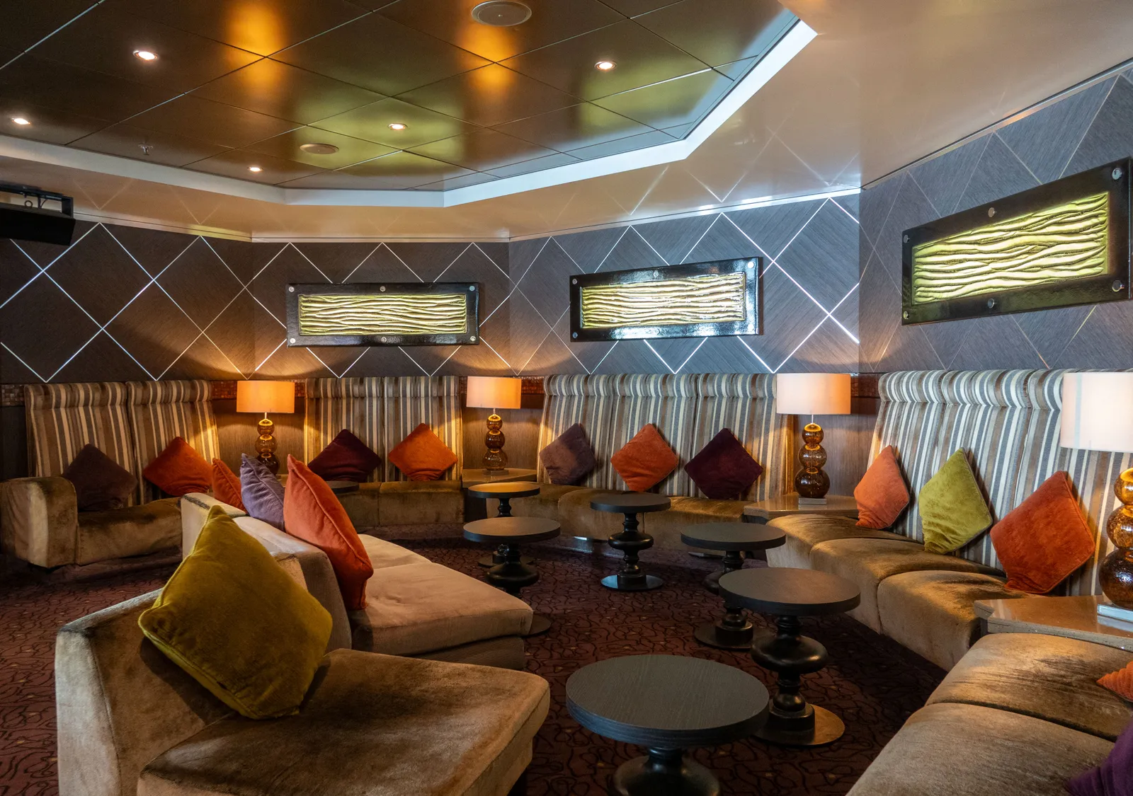 Martini Piano Bar and Lounge 둘러보기 사진