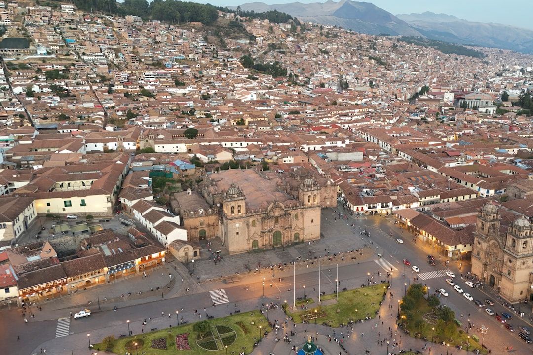 잉카 제국의 숨결이 살아있는 쿠스코의 장엄한 풍경